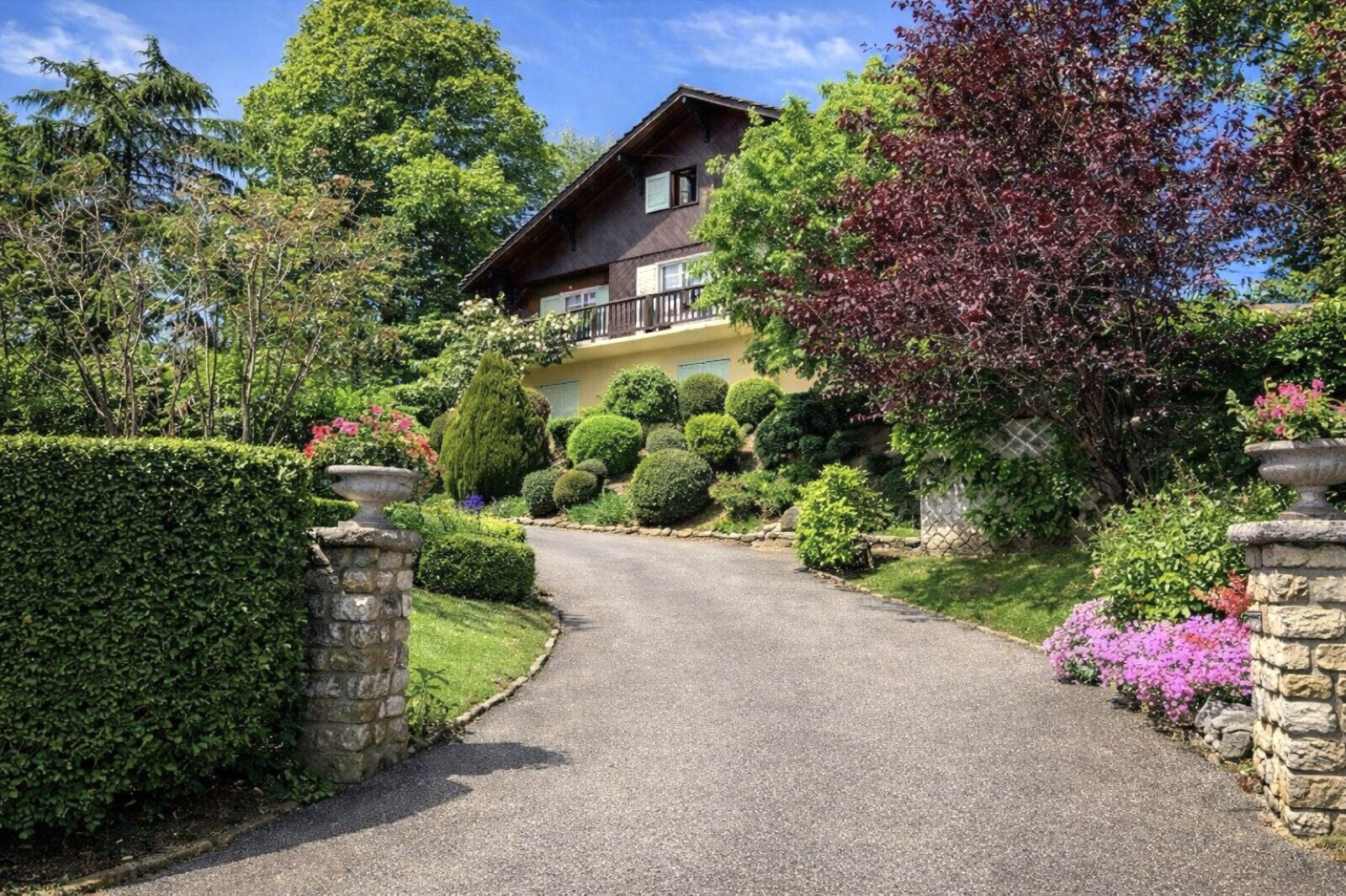 Image_1, Maison, Grilly, ref :1532