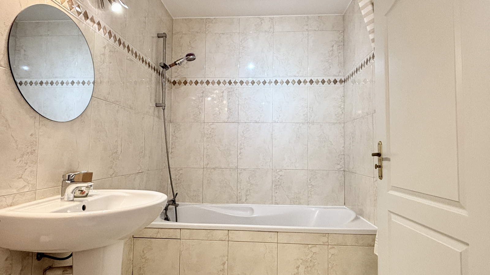 Image_11, Appartement, Divonne-les-Bains, ref :1554