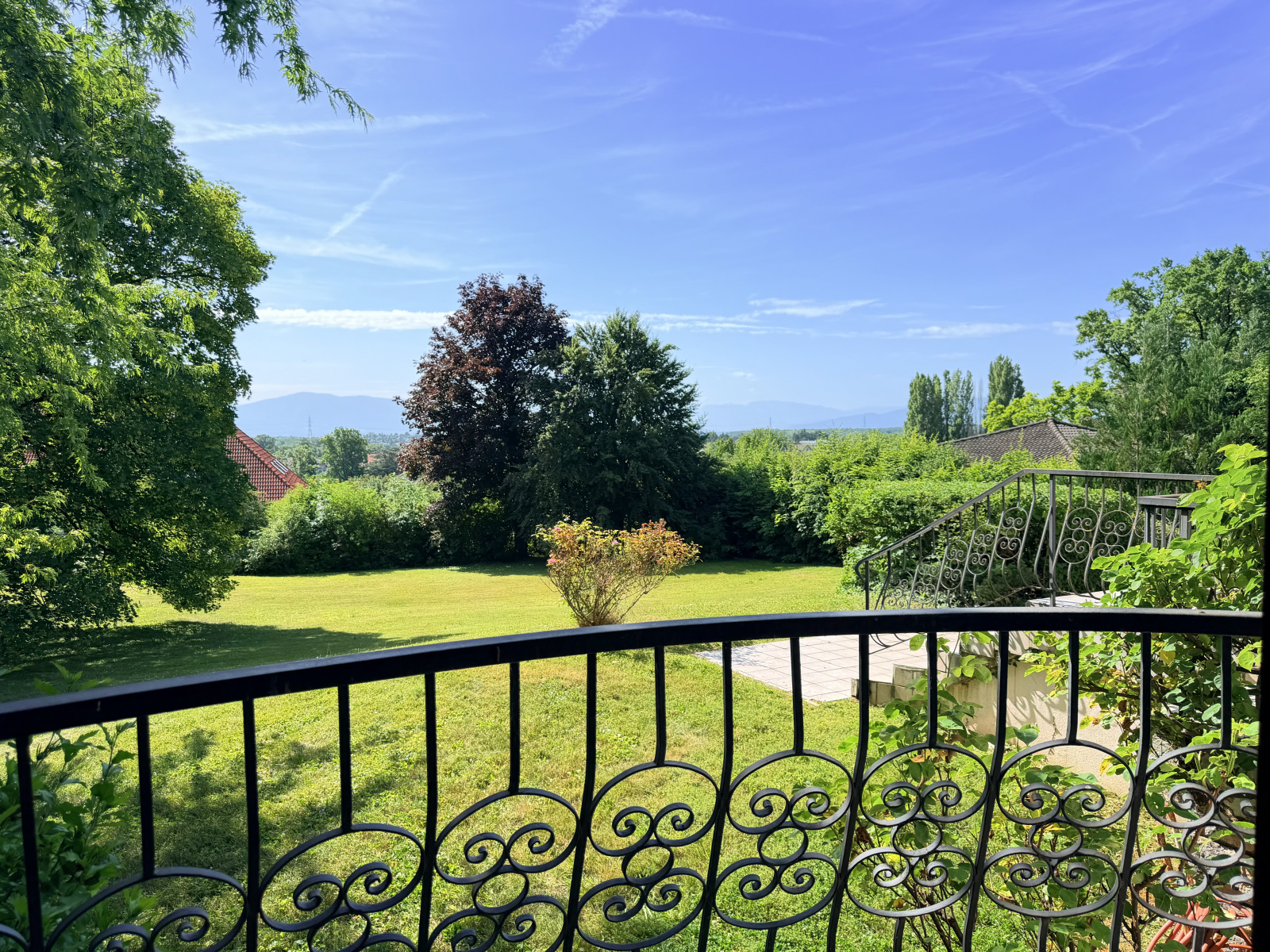 Image_1, Maison, Divonne-les-Bains, ref :1541